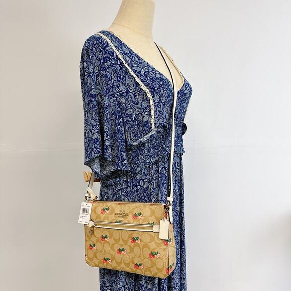 Coach 91513 Gallery File Bag In Signature Canvas IN Khaki Multi - Picture 1 of 8